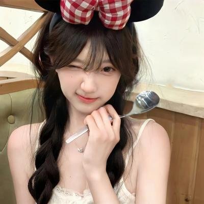 昏昏灯火话平生